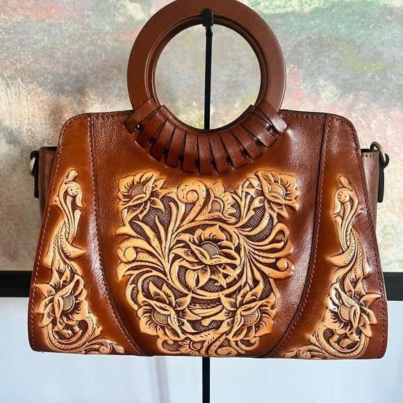 Patricia Nash Handbags - Patricia Nash Tooled Brown Embossed Handbag